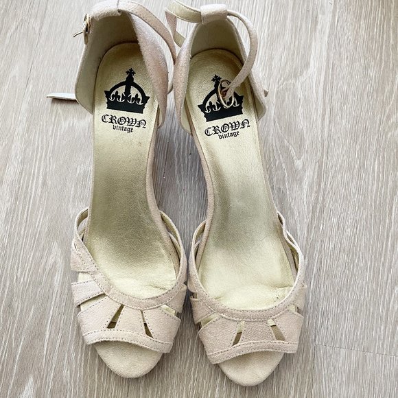 Pale Pink Suede Heels - Picture 1 of 4